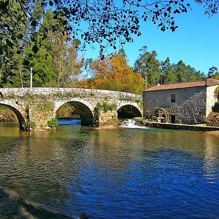 Gasthaus Moinho De Estoraos Ponte de Lima Exterior foto