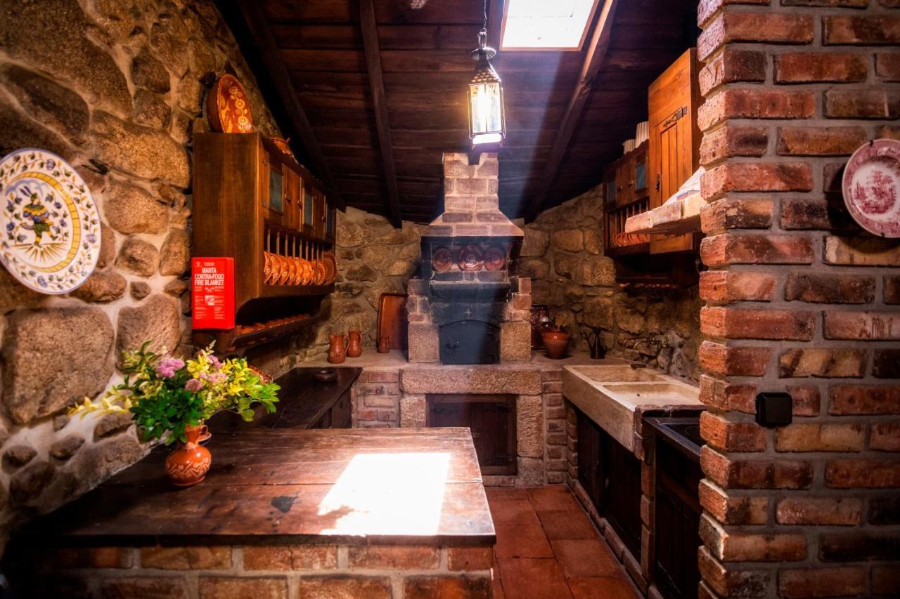 Gasthaus Moinho De Estoraos Ponte de Lima Exterior foto